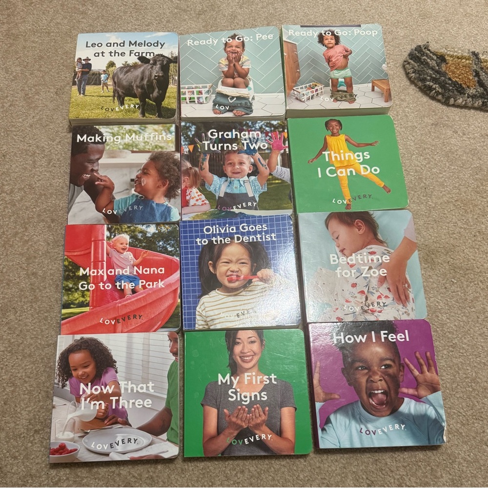 Lot of 12 lovevery books